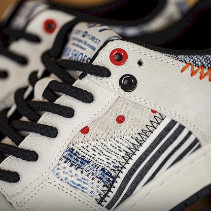 MRA LOWS FLOATING WORLD EDITION SNEAKER