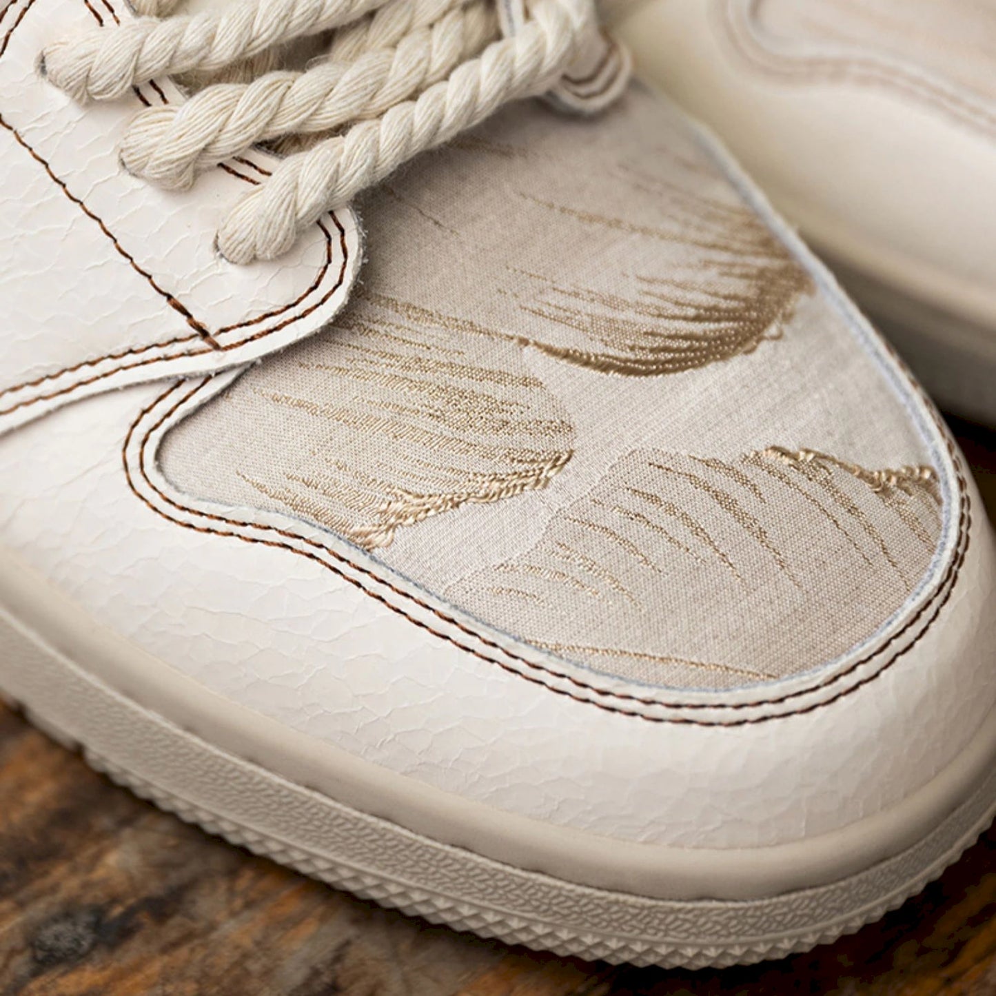MRA LOWS MAPLE EDITION SNEAKER