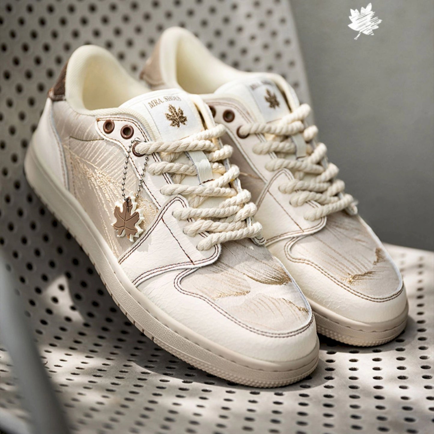 MRA LOWS MAPLE EDITION SNEAKER