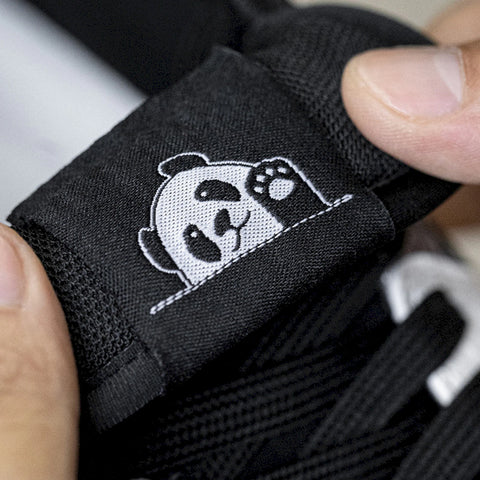 MRA LOWS PANDA SPIRIT EDITION SNEAKER
