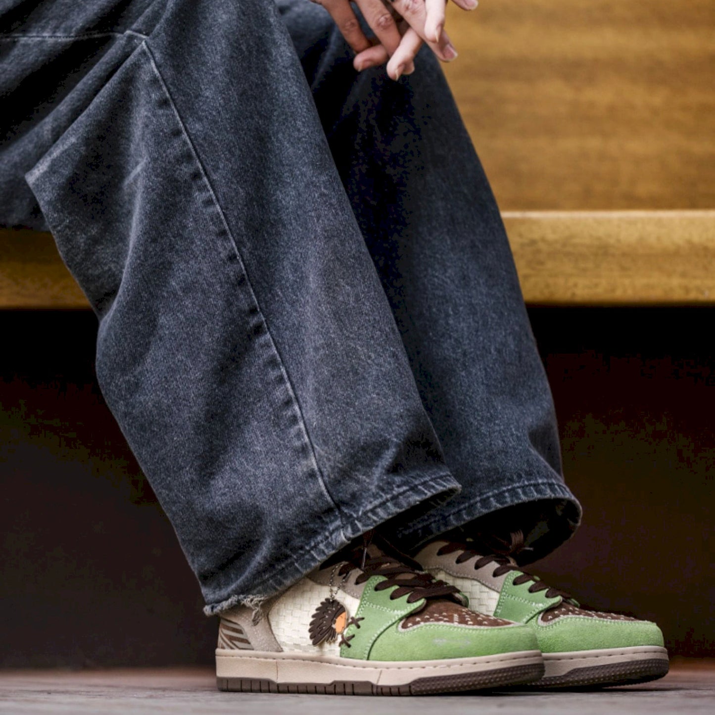 MRA LOWS SPIRIT TRAIL EDITION SNEAKER